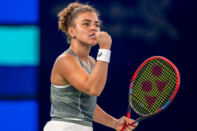 Без Свьонтек. Визначено пари 1/4 фіналу великого турніру WTA 1000 в Ухані