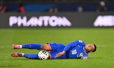 ФОТО. Мбаппе получил травму в матче квалификации ЧМ-2026 за сборную Франции