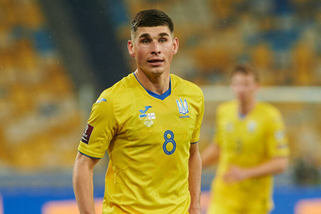 Дженоа отреагировал на игру Малиновского за Украину, где он забил дважды