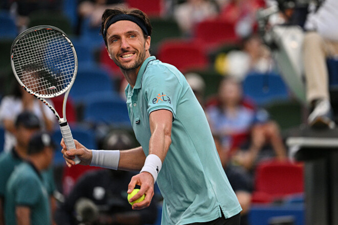 Данііл Медведєв – Артур Ріндеркнеш. Дивитись онлайн. LIVE трансляція