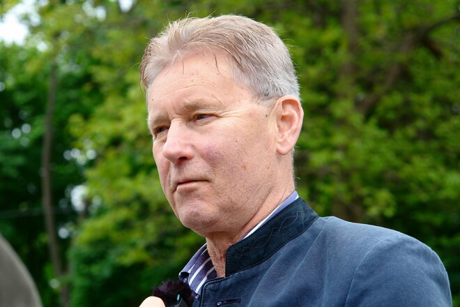 Леонид Буряк обратился к критикам Реброва после матча Исландия – Украина