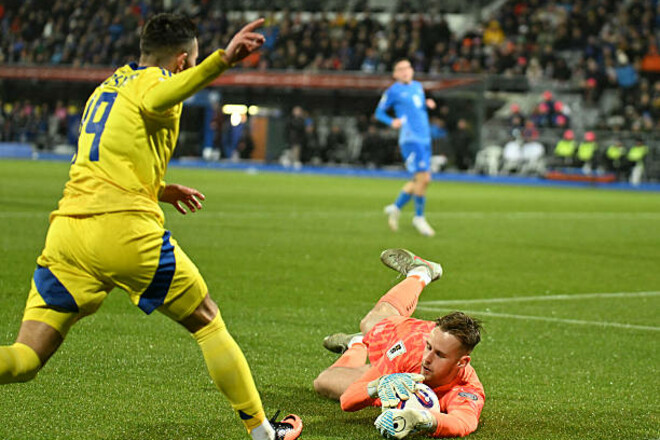 «Вышли победителями в тотальном хаосе». Реакция фанов на матч Украины