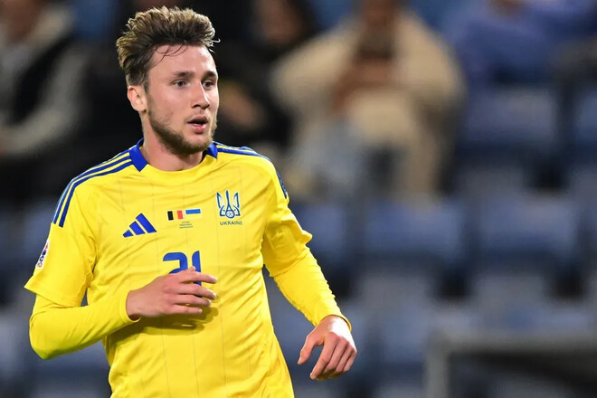 Экс-игрок сборной Украины назвал двух антигероев матча против Исландии