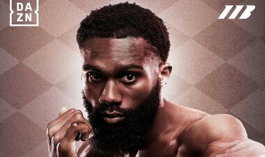 Эннис в первом раунде уничтожил соперника и стал временным чемпионом мира