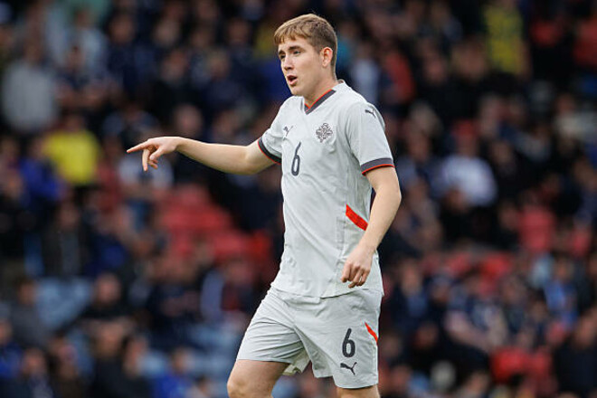 Хавбек збірної Ісландії: «Це нечувано. Я ніколи раніше такого не бачив»