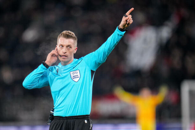 Украинские арбитры будут работать на поединке квалификации ЧМ 2026