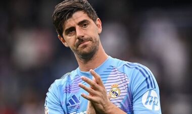Kurtua left the field in anger after the last match of Real. What is the reason?
