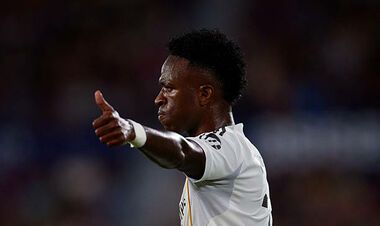 Зірці Реала поставили ультиматум. Гранди стежать за ситуацією