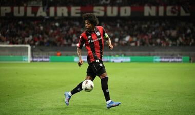 Данте став найстаршим польовим гравцем в історії Ліги Європи