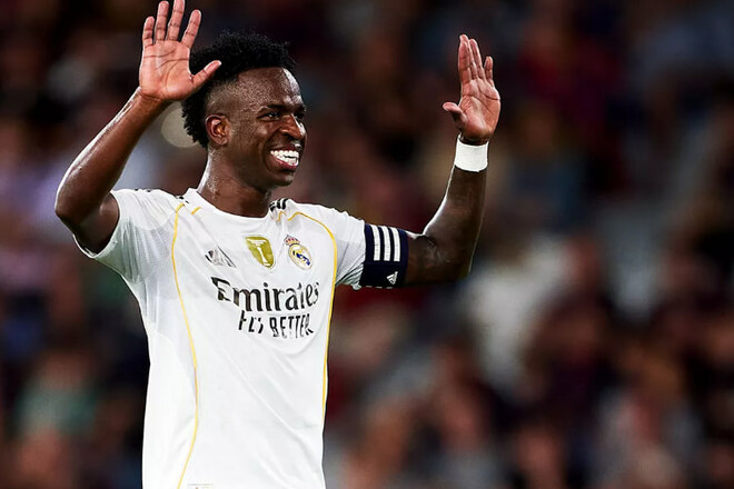 Вінісіус розповів, хто навчив його бити шведою