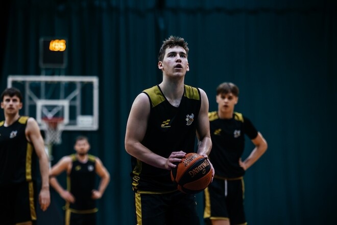 У Рівному команди Суперліги зіграють передсезонний турнір