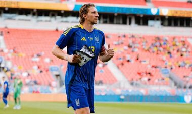 Илья ЗАБАРНЫЙ: «Сборной Украины на сто процентов не хватает такого игрока»