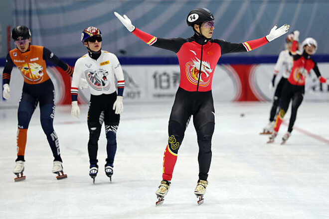 Шорт-трек. Китай виграв мікст на першому етапі Світового туру 25/26