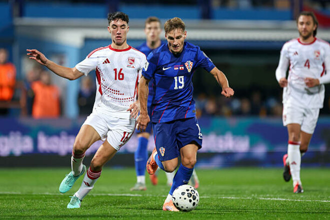 Украинские арбитры и незабитый пенальти: Хорватия победила Гибралтар