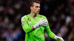 The goalkeeper of the national team of Ukraine was offended by the coach. He no longer wants to play