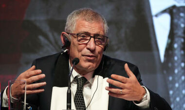 Сантуш получил впечатляющую сумму за разрыв контракта с АФФА