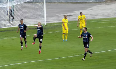 Прикарпатье – Черноморец – 1:1. Снова красная. Видео голов и обзор матча