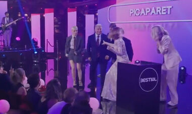 ВІДЕО. Президент Барселони взяв участь у «Грі в кальмара»