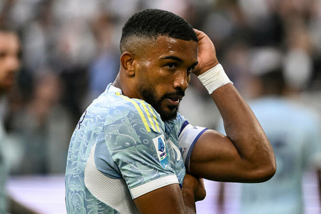 Дежавю с 2024 годом. Защитнику Ювентуса придется лечь под нож