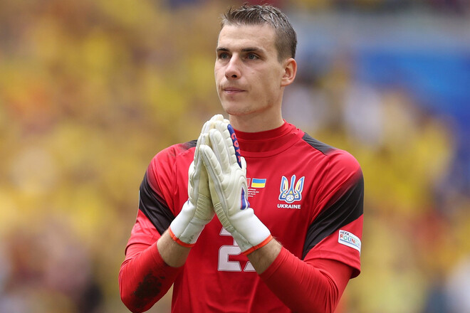 ФОТО. Лунін без слів відреагував на перемогу України проти Азербайджану