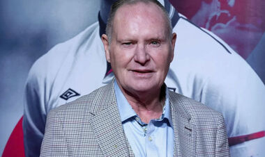 ФОТО. Відомий футболіст випивав по 9 алкогольних напоїв перед матчами