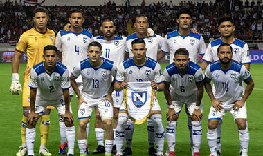 Ворвались в раздевалку: полиция задержала игрока перед матчем отбора ЧМ