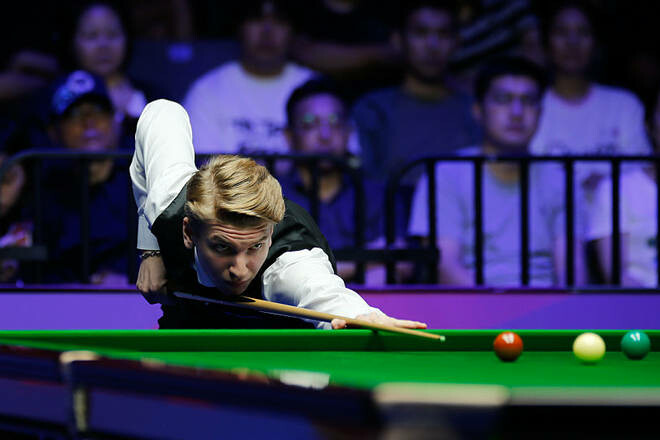 Юліан Бойко – Джиммі Уайт. Кваліфікація Scottish Open. Дивитися онлайн LIVE