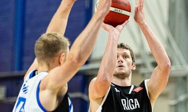 Результативная игра Новицкого не спасла ВЭФ от поражения в Лиге чемпионов