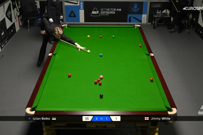 Юліан Бойко розгромив знаменитого ветерана, 6-разового віце-чемпіона світу