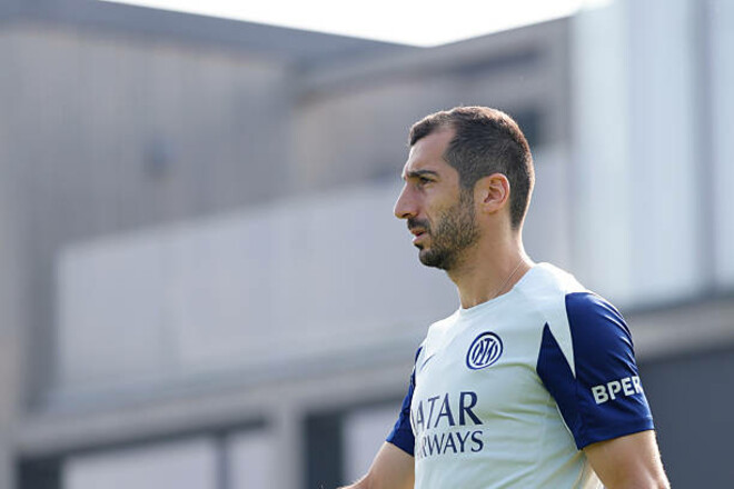 «Багато злетів і падінь». Генріх Мхітарян висловився про своє майбутнє