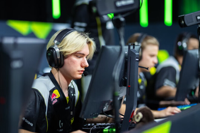 NAVI – Imperial. Thunderpick WC. Групповой этап. Смотри онлайн. LIVE