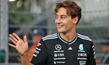 Лідер Мерседеса прокоментував підписання контракту із комадою