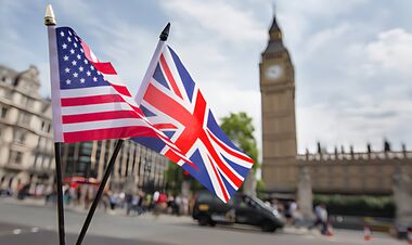 Великобритания и США объявили санкции против азиатской мошеннической сети