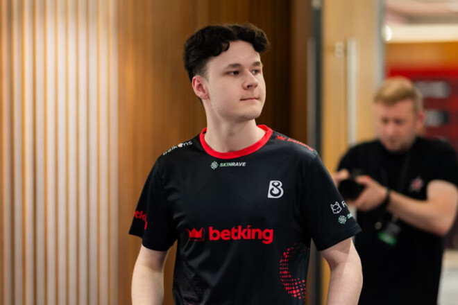 Украинцы вылетели из-за замен? Интервью c игроком B8 на турнире в Шанхае