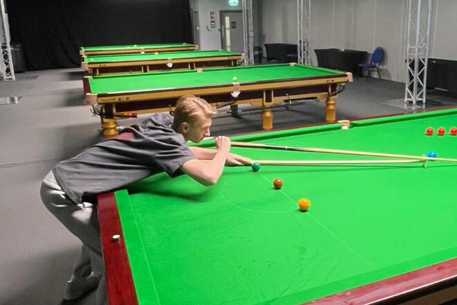 Юліан Бойко – Роберт Мілкінс. Відбір до Scottish Open. Дивитися онлайн LIVE