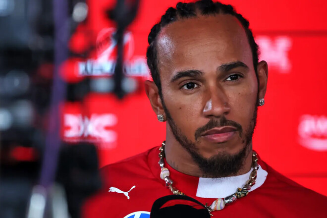 «Не можна просто перейти і перемагати». Чемпіон Ф1 застеріг Хемілтона