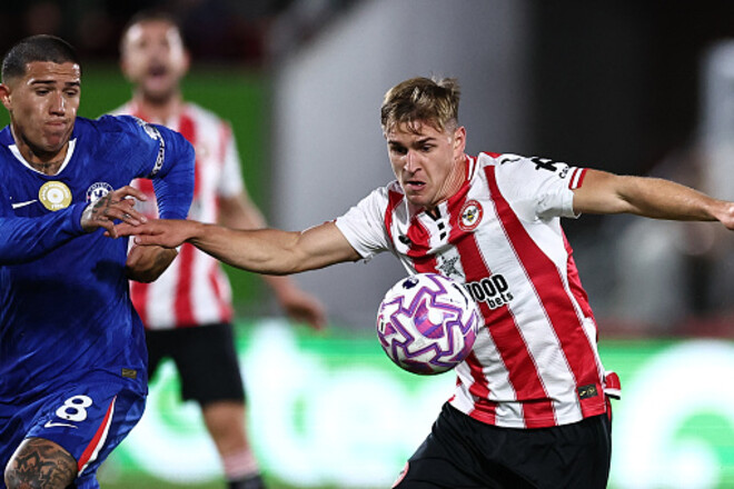 «Это его слабость». В Англии не верят в переход украинской звезды в Челси