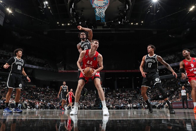 Скапинцев не помог. Хапоель потерпел поражение от Манресы в Еврокубке