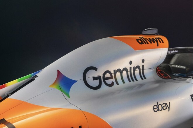 ФОТО. Чемпион Ф1 обновил ливрею в честь искусственного интеллекта