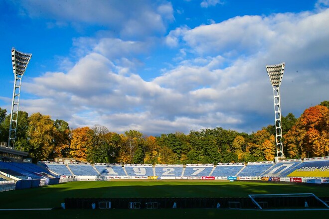 ФОТО. Динамо показало, як гарно восени виглядає клубний стадіон