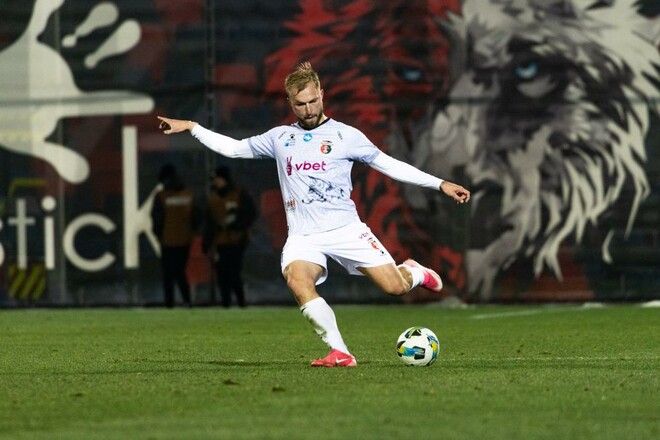 Джерело: клуб УПЛ не розраховує на українця. Вже шукають нове місце роботи