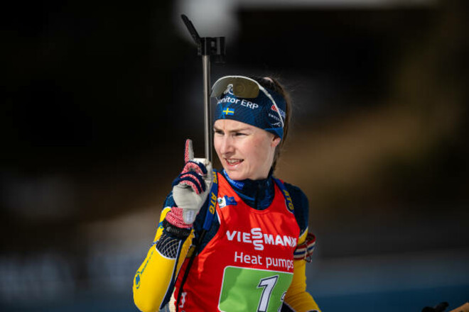 Аномальна спека: шведська біатлоністка розпочала спеціальні тренування