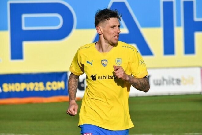 «Стойте, я телефон забыл». Гармаш веселил одноклубников в Металлисте 1925