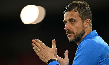 OFFICIALLY. The Ukrainian forward got a new coach in the Italian club
