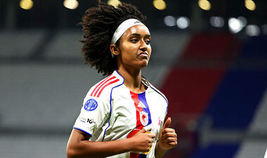 ВИДЕО. Роскошный гол с центра поля в женской Лиге чемпионов