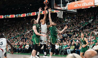 Евролига: Фенербахче наконец-то победил, камбеки Милана и Олимпиакоса