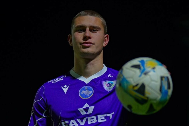 ОФІЦІЙНО. ЛНЗ підписав контракт з колишнім футболістом Вердера