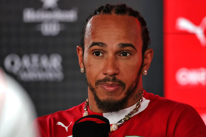 Хемілтон різко відповів на чутки про можливий прихід Хорнера у Феррарі