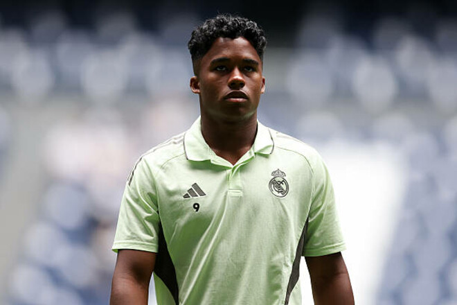 The striker of Real Madrid can leave the club already in the winter. An offer is pending
