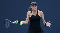 Dayana Yastremska - Yelena Rybakina. Defeat with 15 doubles. Video review
